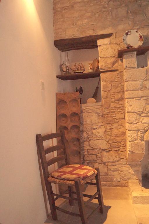 Salamiou Makrinari Tis Pano Geitoniasヴィラ エクステリア 写真